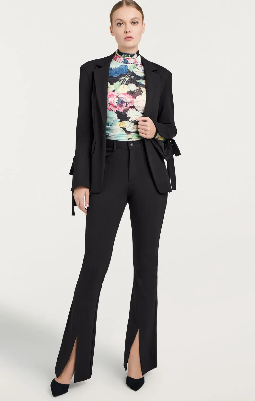 Jackets<Cinq à Sept Ponte Lou Blazer Black
